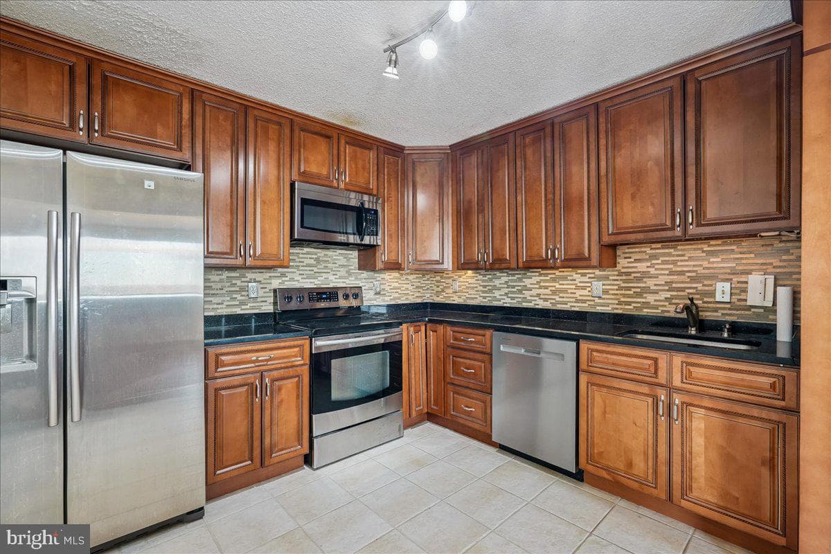 7420 Westlake Terrace #1408 photo 8