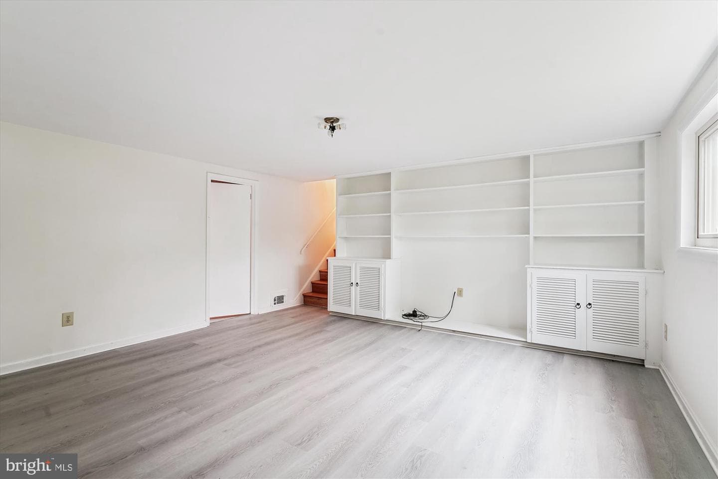 9902 Carnegie Terrace photo 18