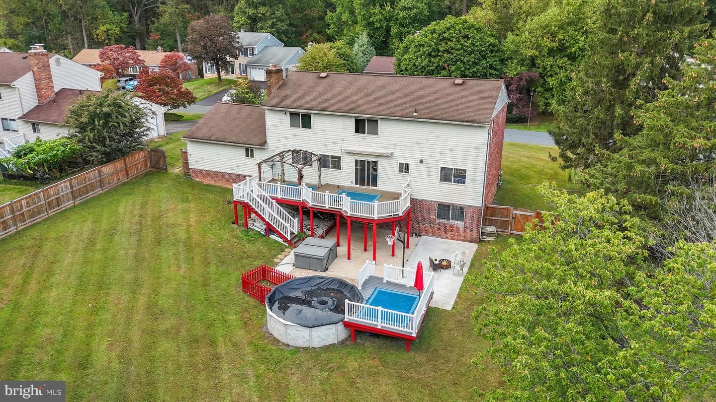 2217 Falling Creek Road photo 4