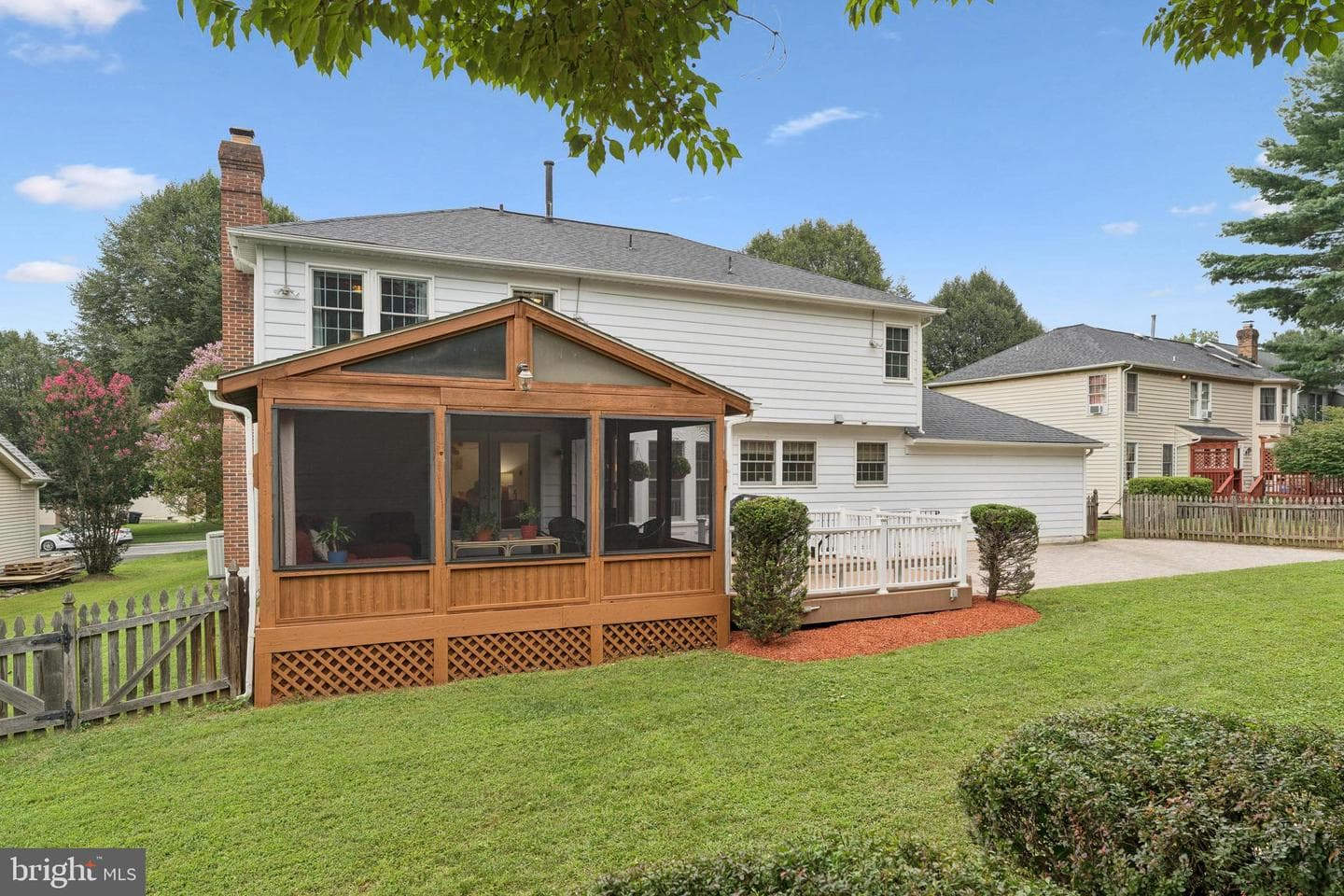 136 Amberleigh Drive photo 26