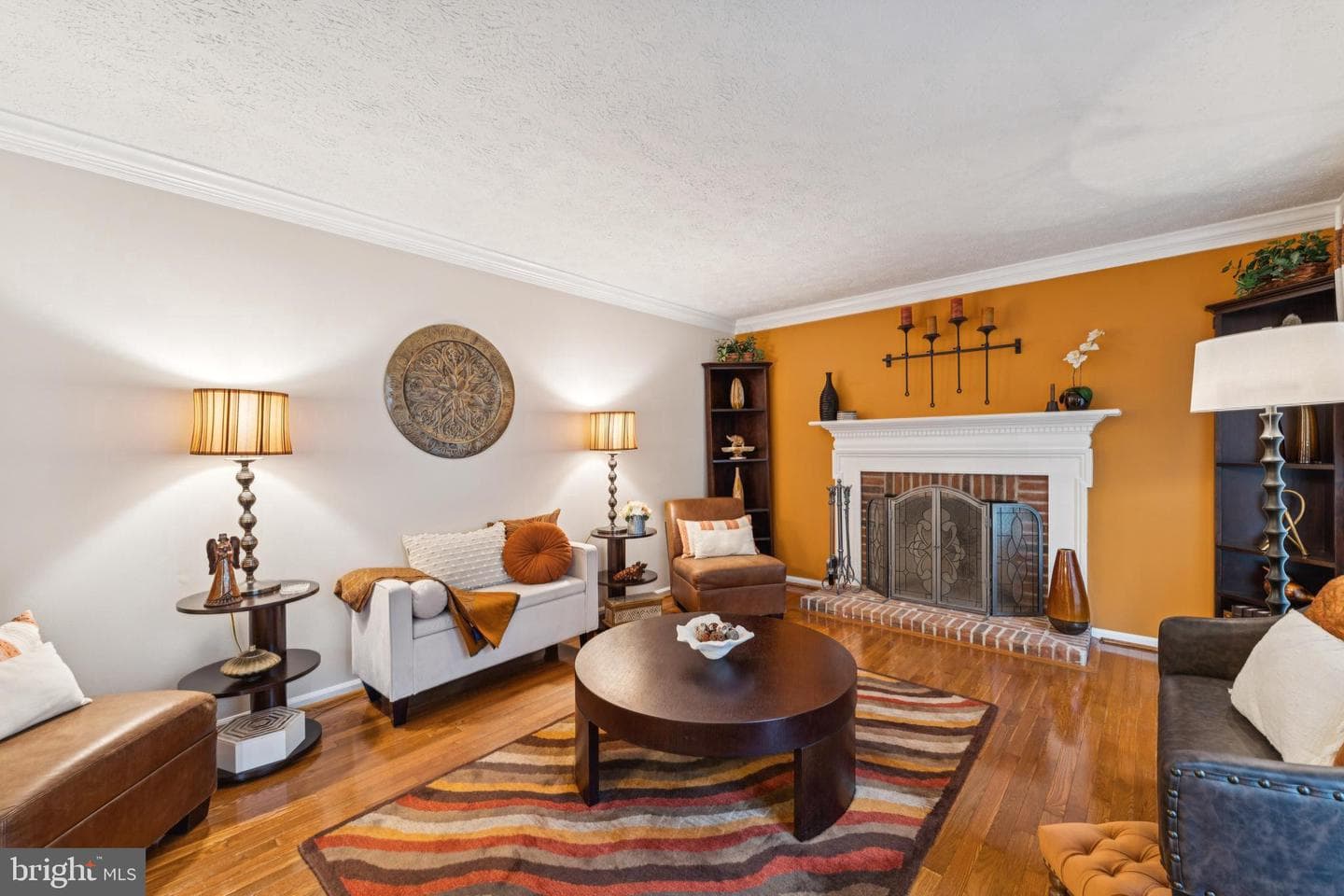 136 Amberleigh Drive photo 4