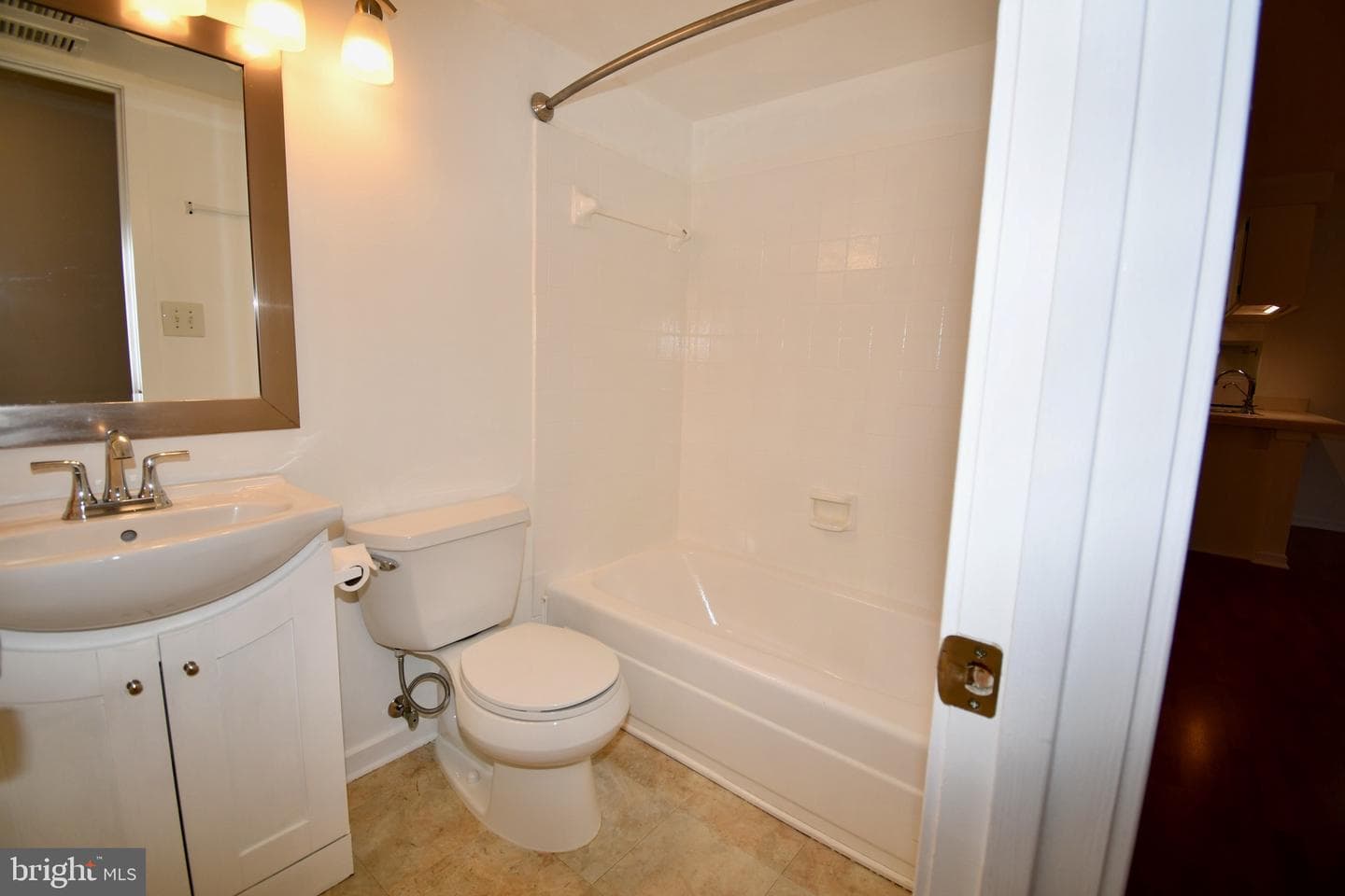 18458 Bishopstone Court #249 photo 36