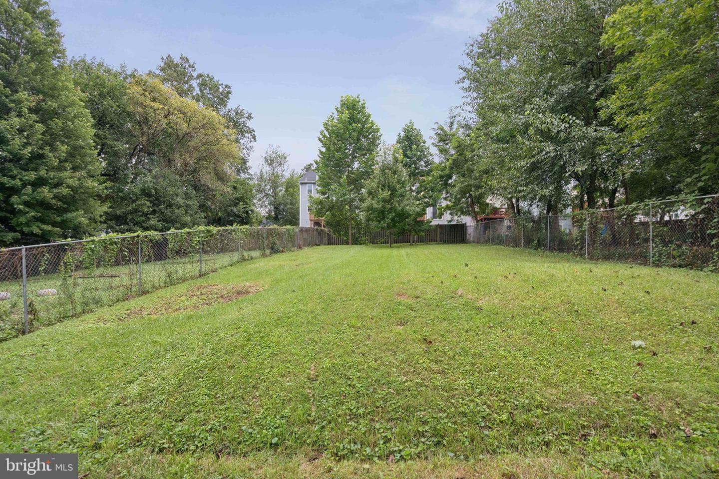 710 Silver Spring Avenue photo 9