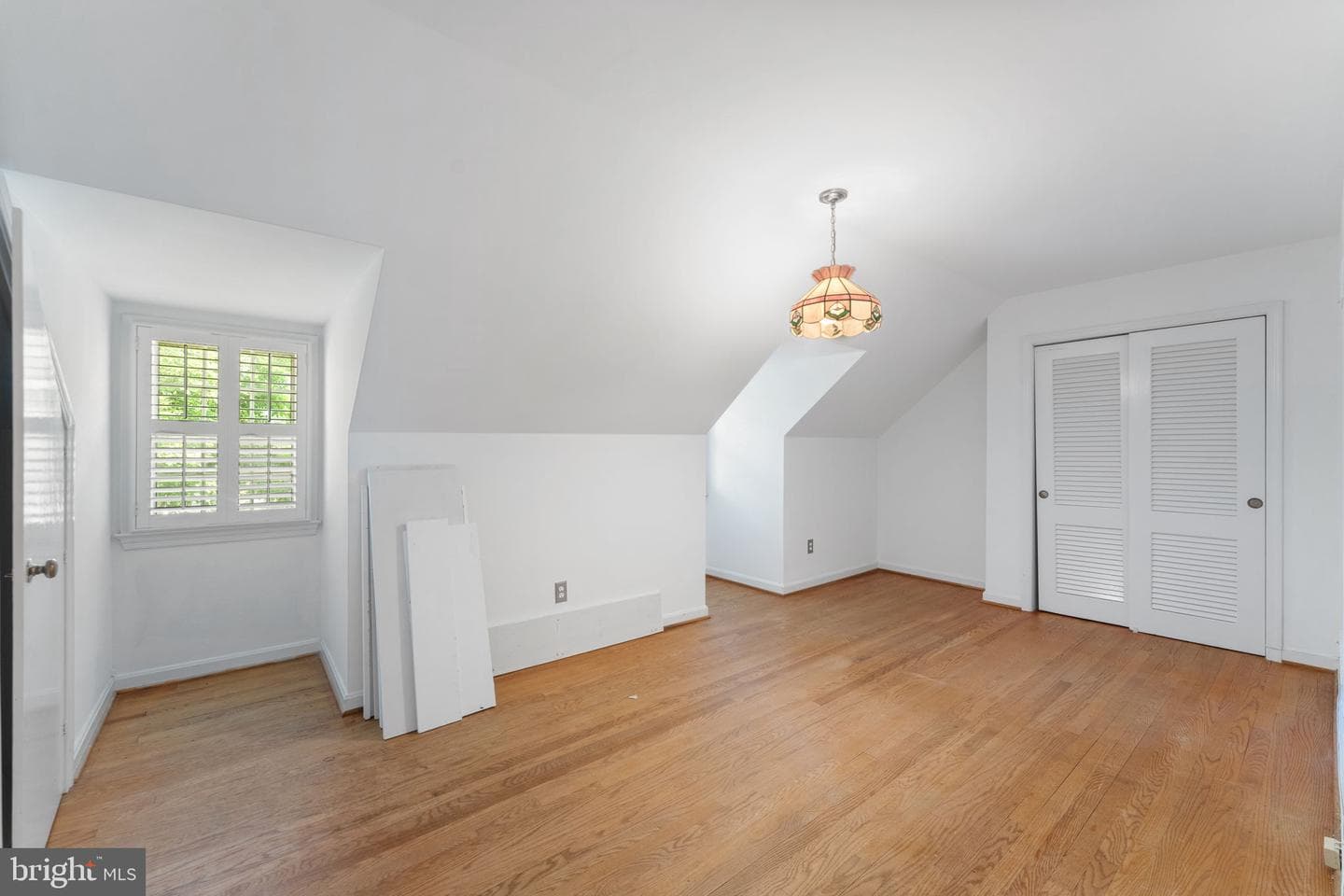 5506 Edson Lane photo 3