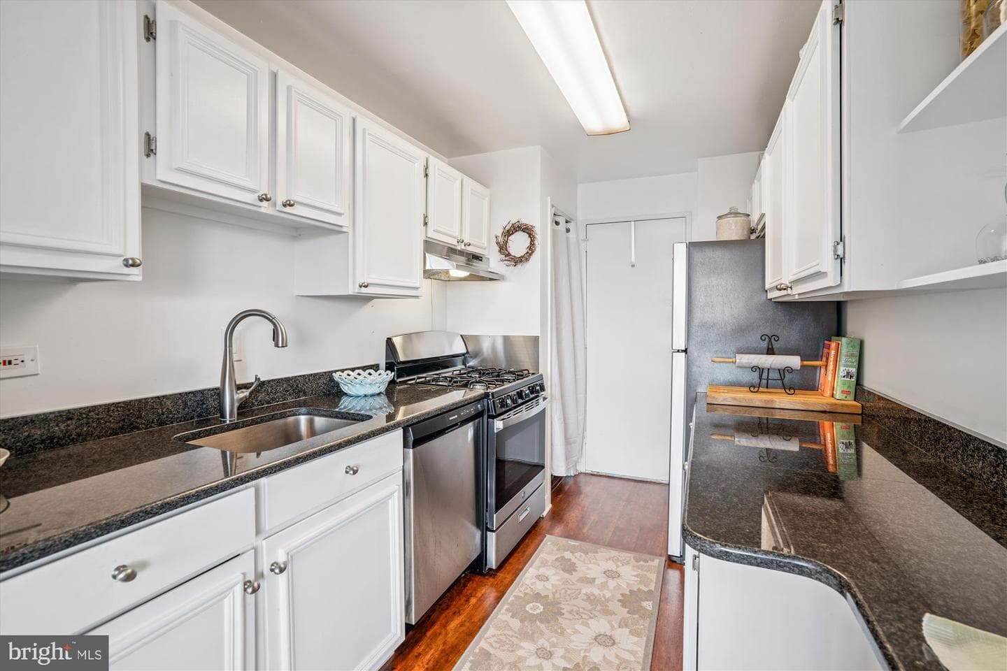 1900 Lyttonsville Road #1308 photo 16