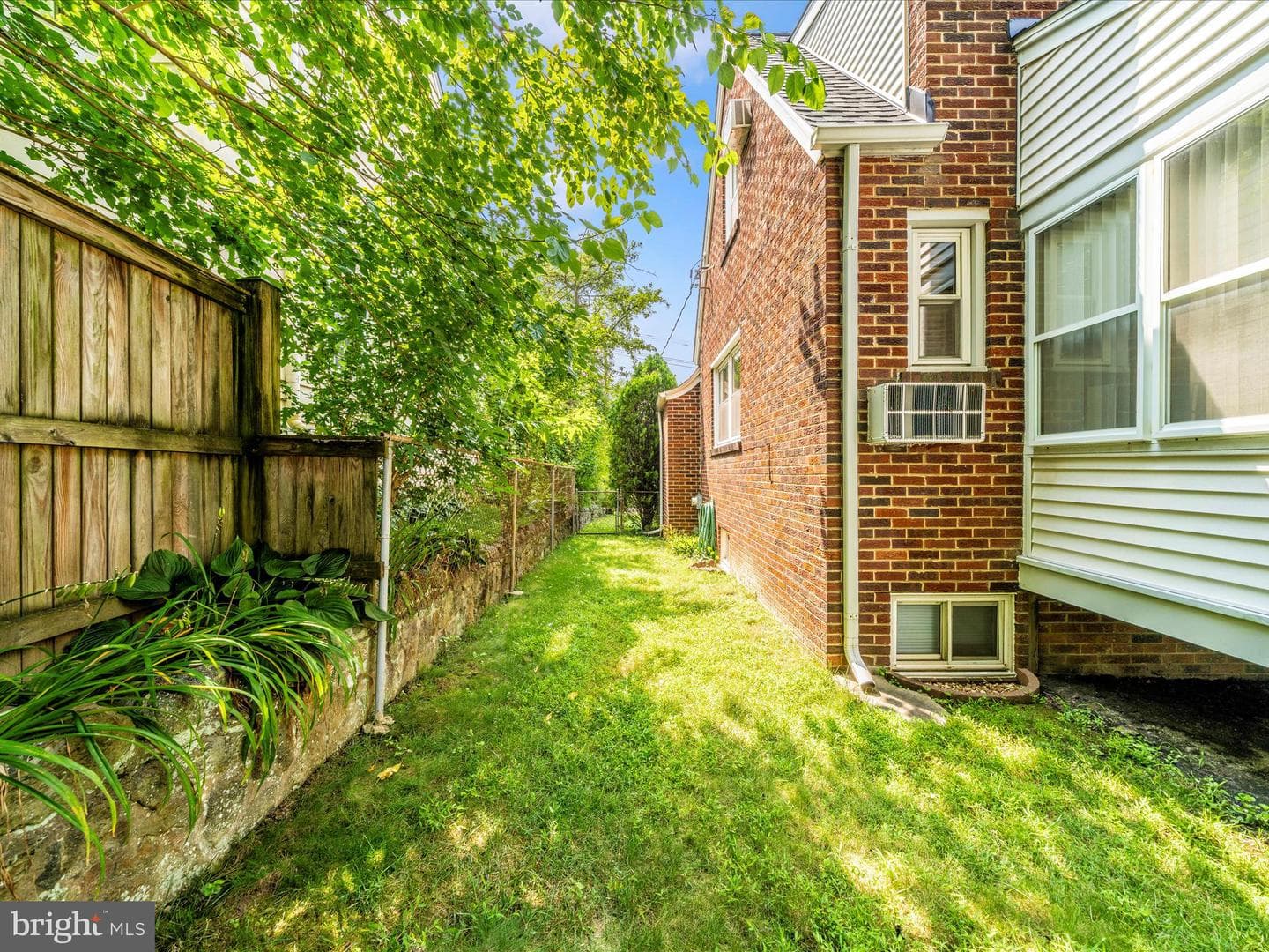 9405 Flower Avenue photo 45