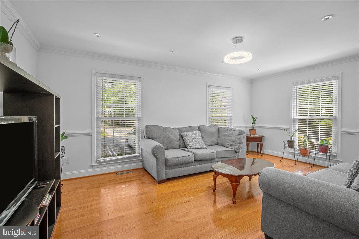 17 Goodport Lane photo 16