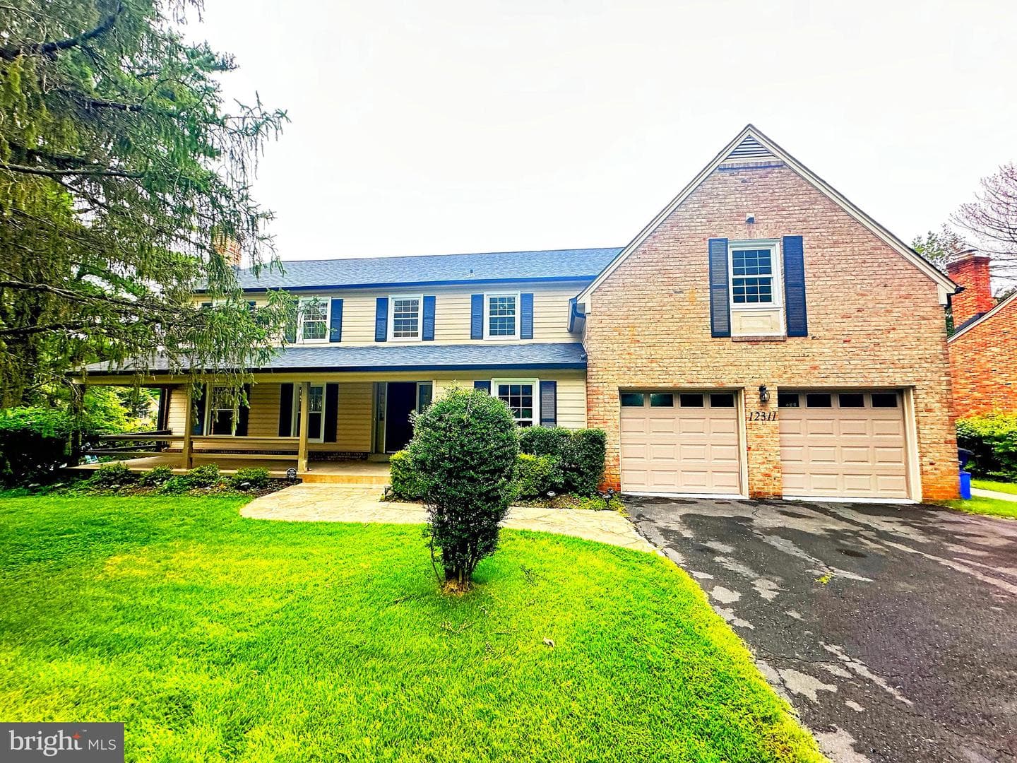 12311 Overpond Way photo 2