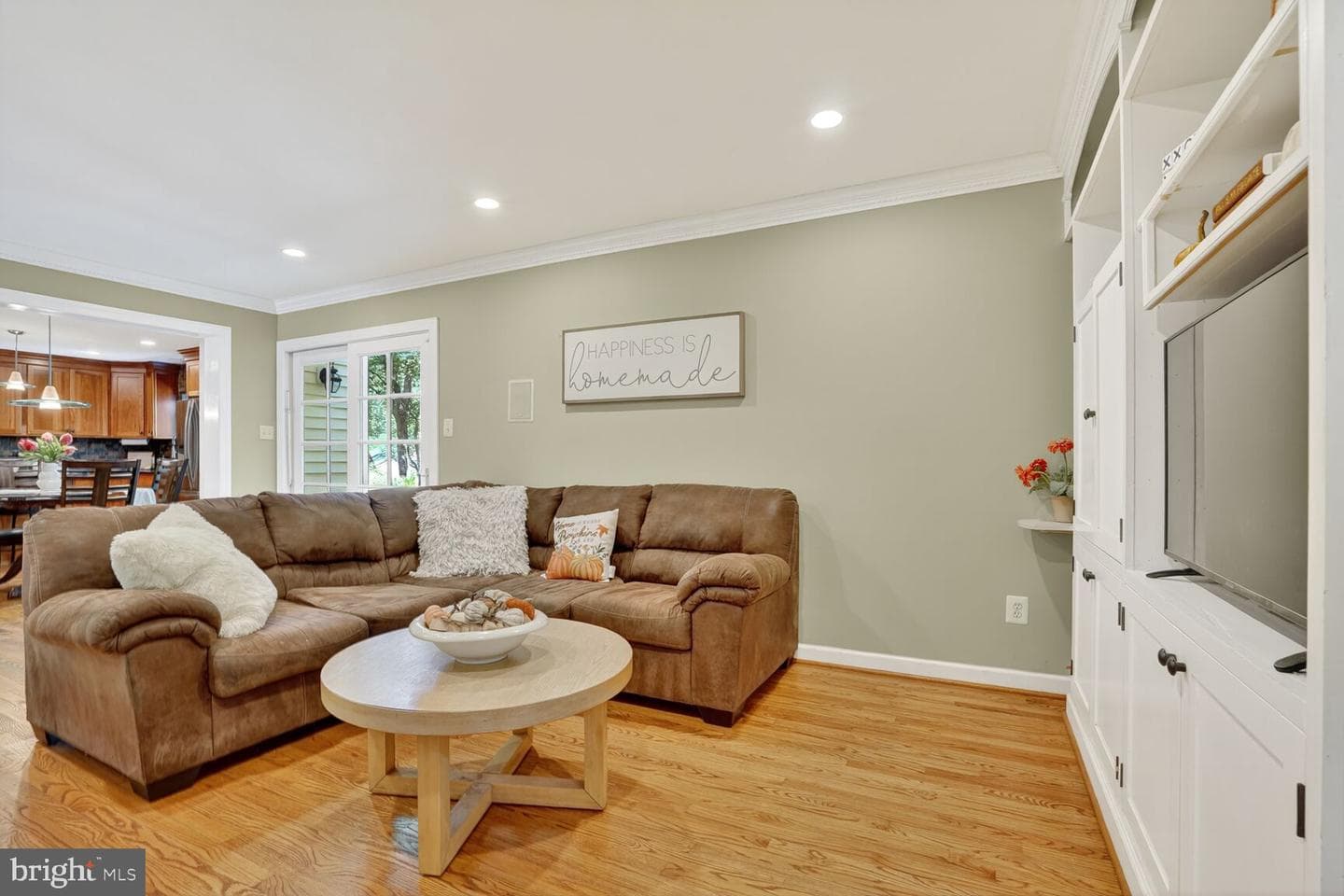 9325 Orchard Brook Drive photo 24