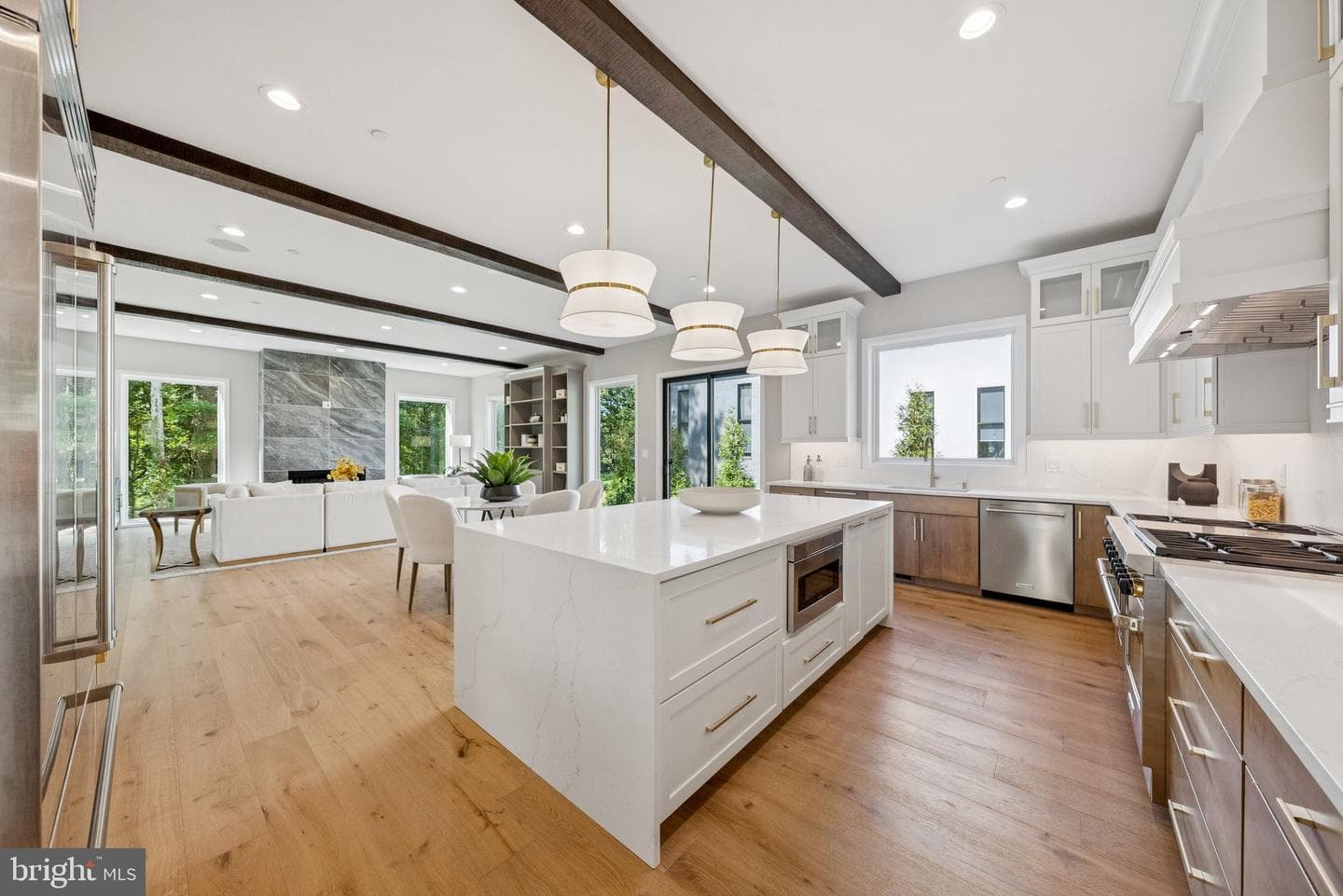 10200 Falls Road photo 20