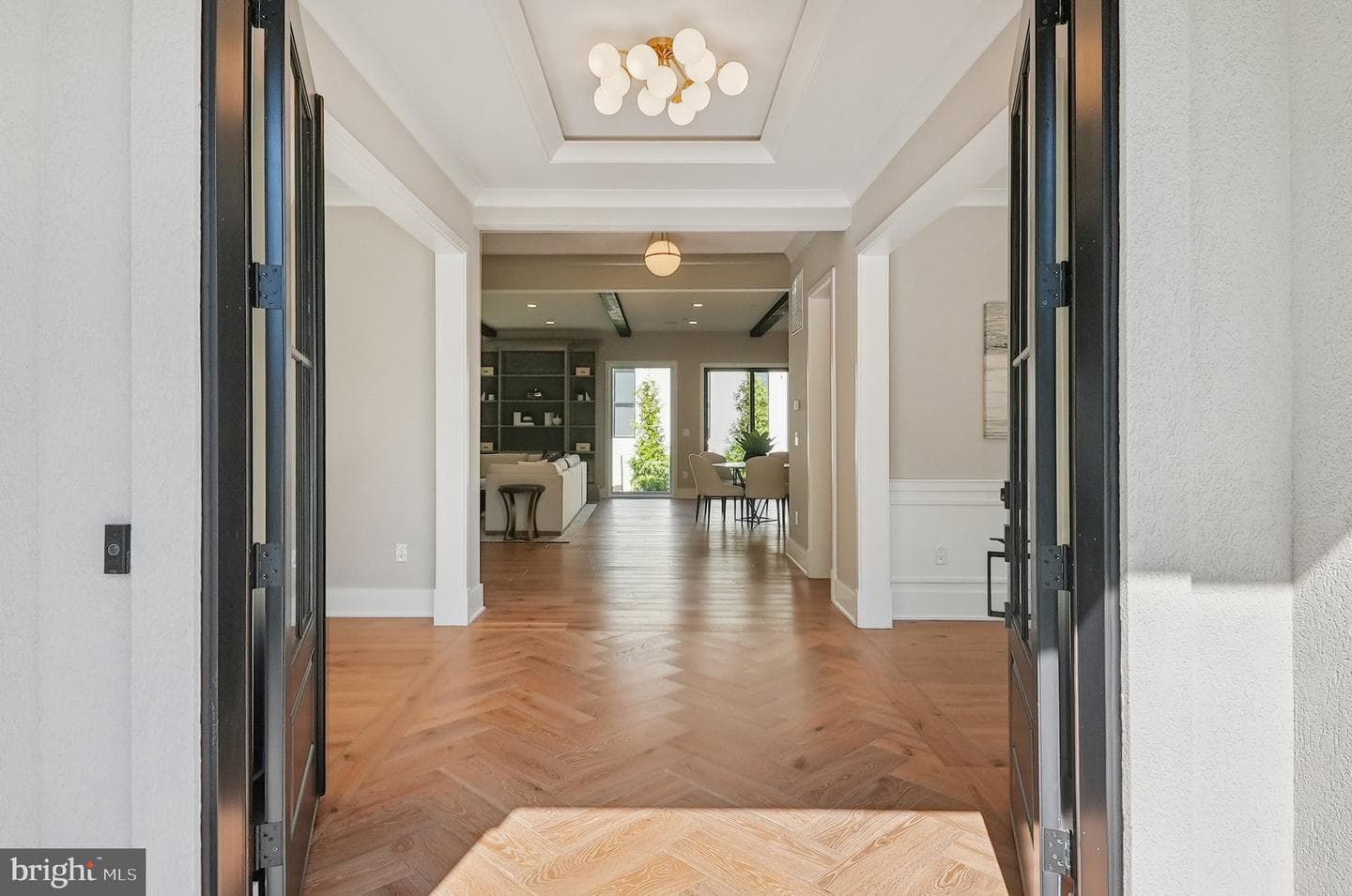 10200 Falls Road photo 4