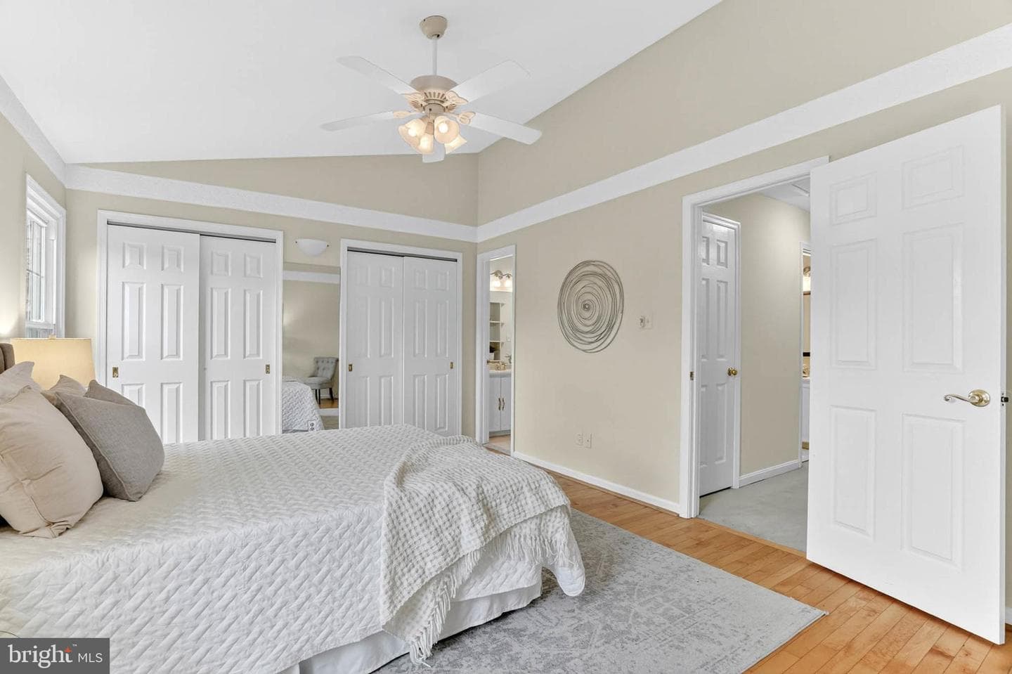 1369 Templeton Place photo 18