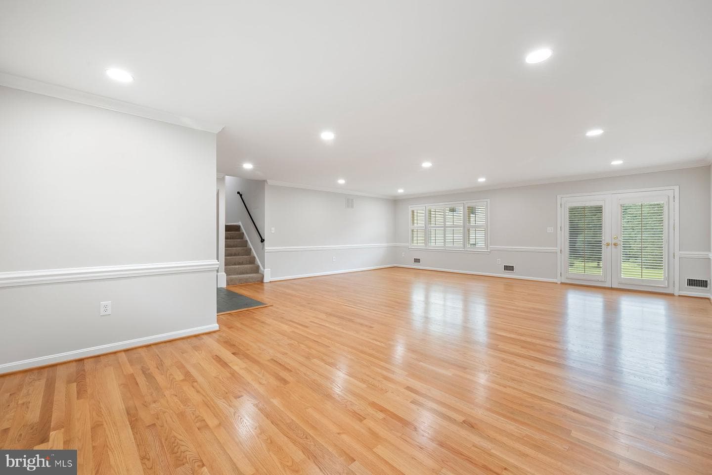 18604 Muncaster Road photo 22