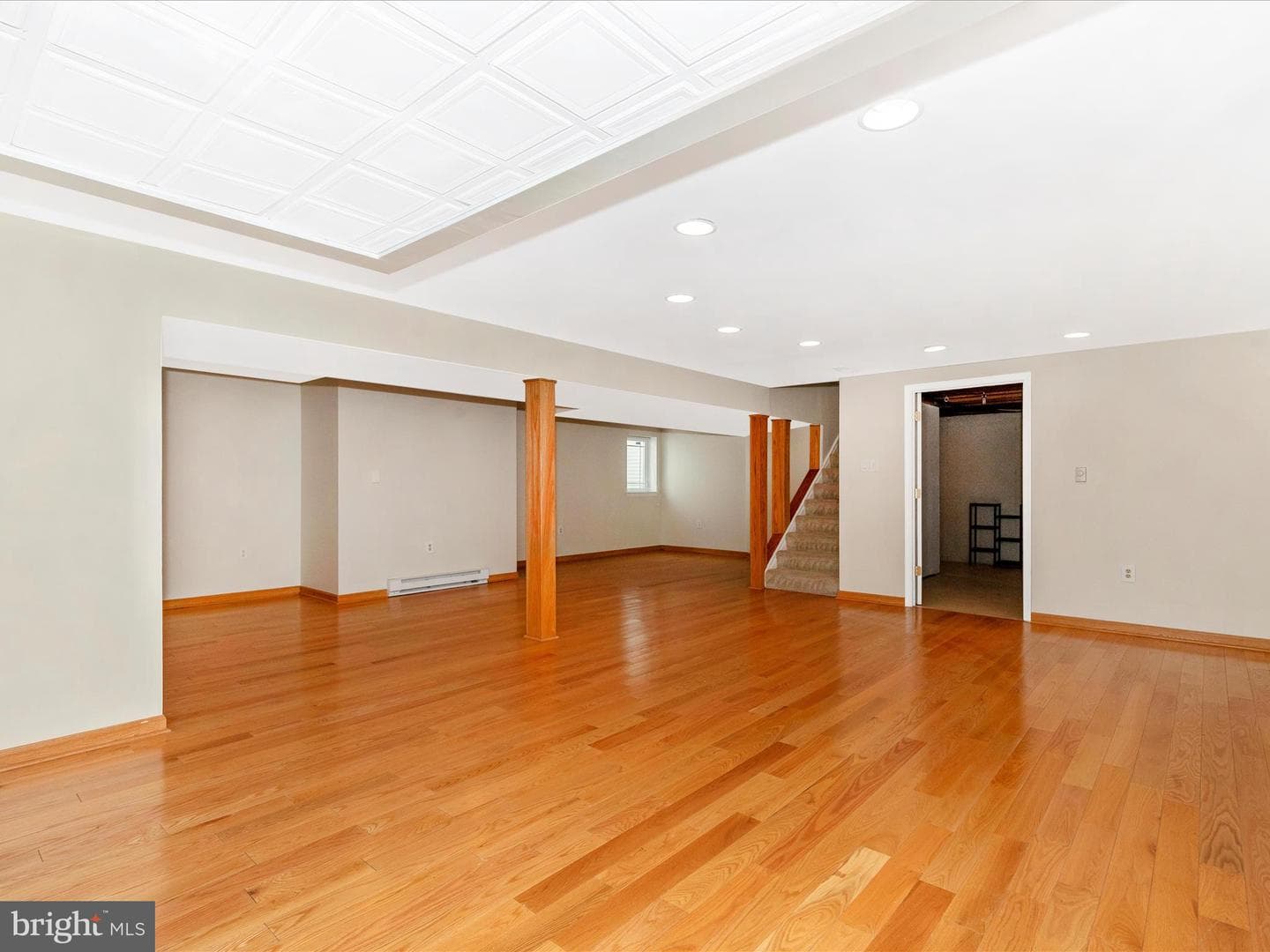 18004 Muncaster Road photo 34