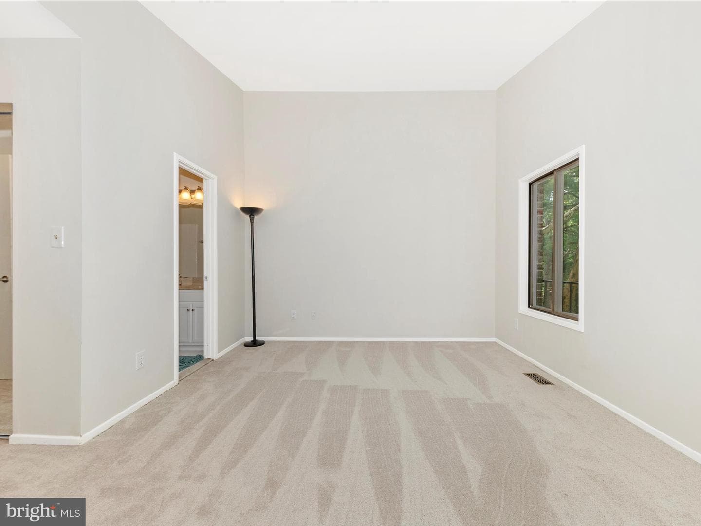 9324 Sparrow Valley Drive photo 24