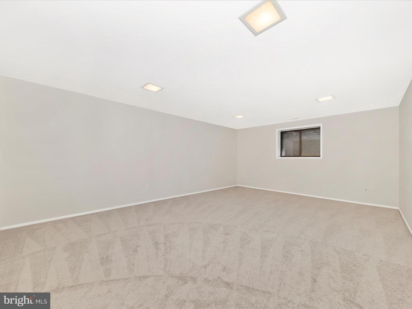 9324 Sparrow Valley Drive photo 34