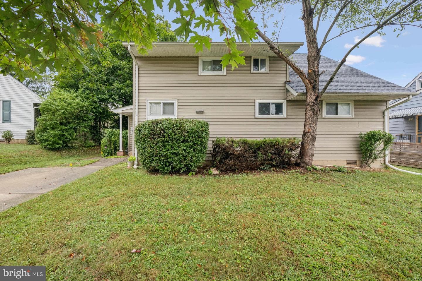 1702 Veirs Mill Road photo 2