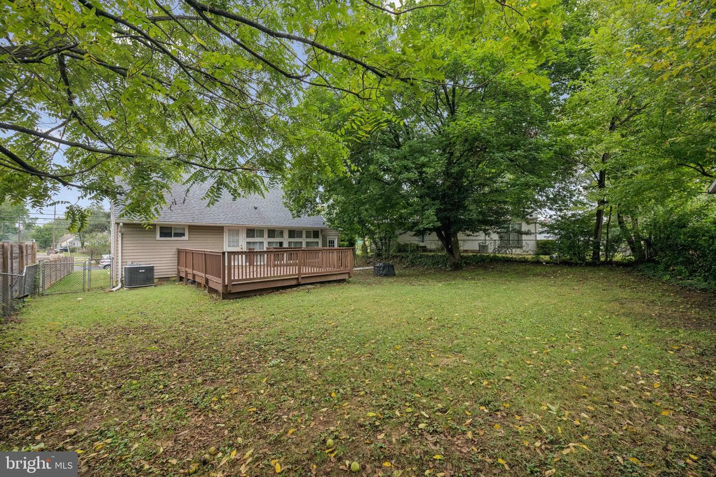 1702 Veirs Mill Road photo 29