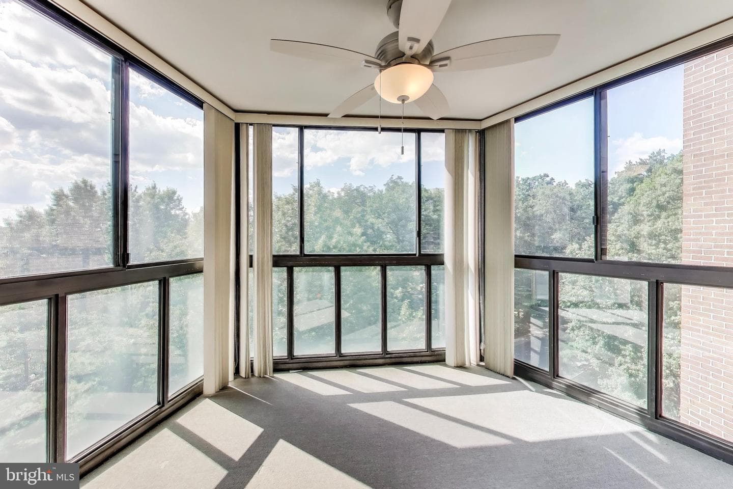 15115 Interlachen Drive #3-802 photo 3