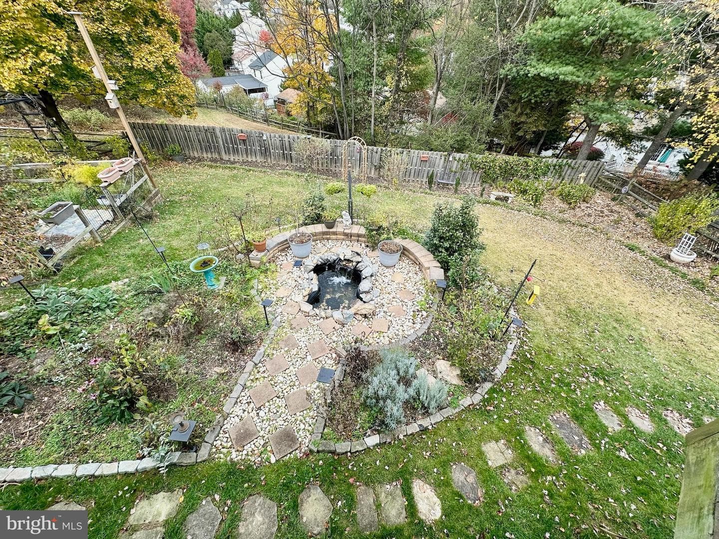 10715 Hunters Chase Lane photo 36