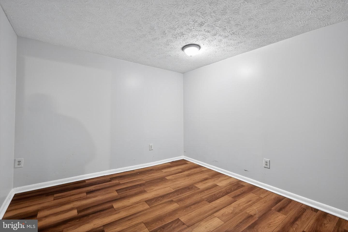 1316 Swingingdale Drive photo 32