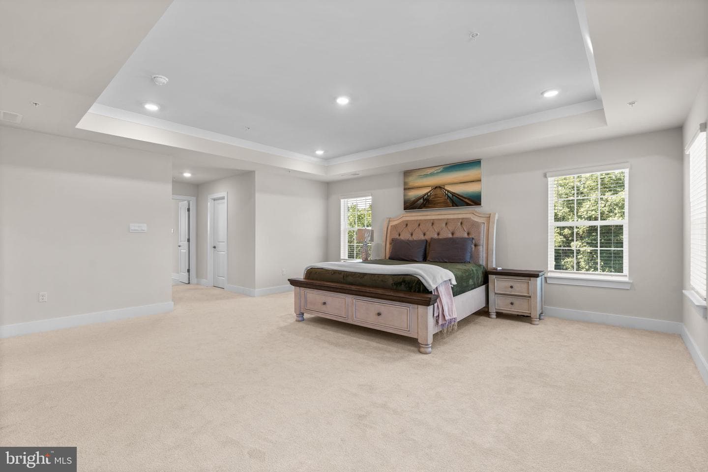 21708 Woodfield Road photo 25