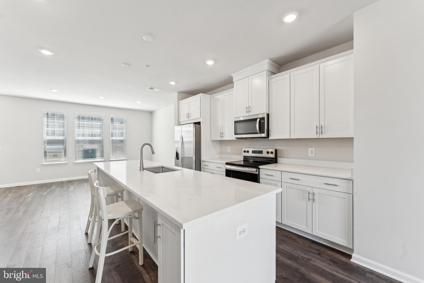 10127 Kings Grove Way #lot 18 photo 2