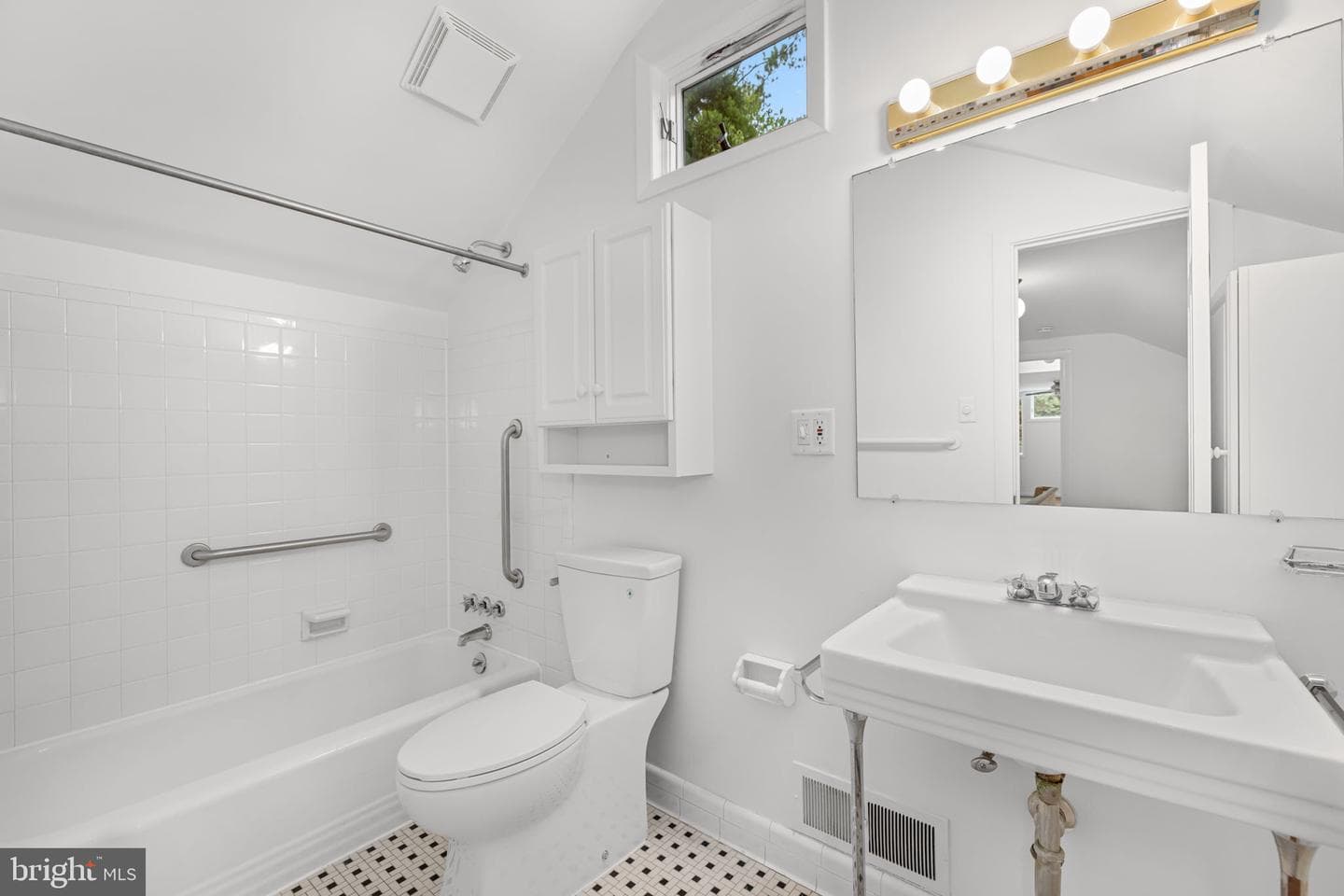 5505 Pembroke Terrace photo 46