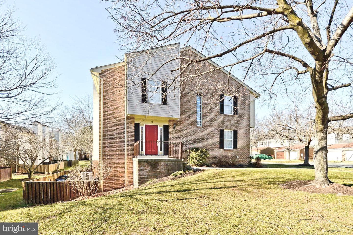 12 Tynewick Court photo 1