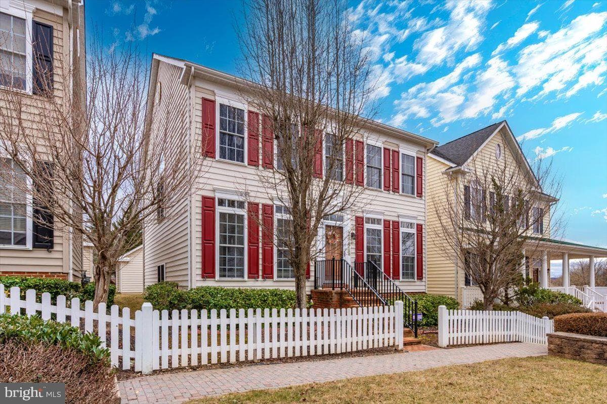 23418 Tailor Shop Place