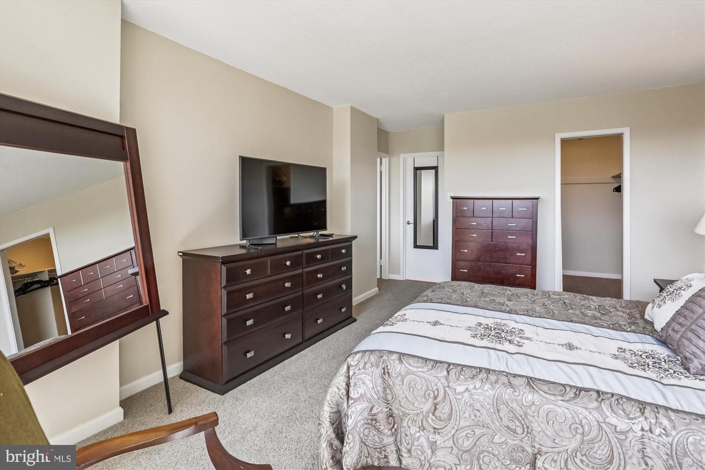 4515 Willard Avenue #1507s photo 30