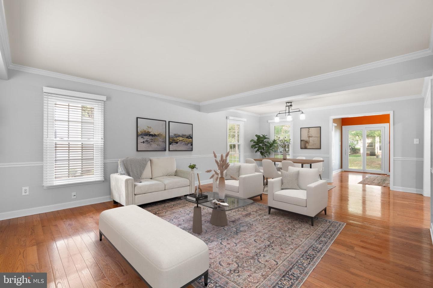 312 Fairgrove Terrace photo 3