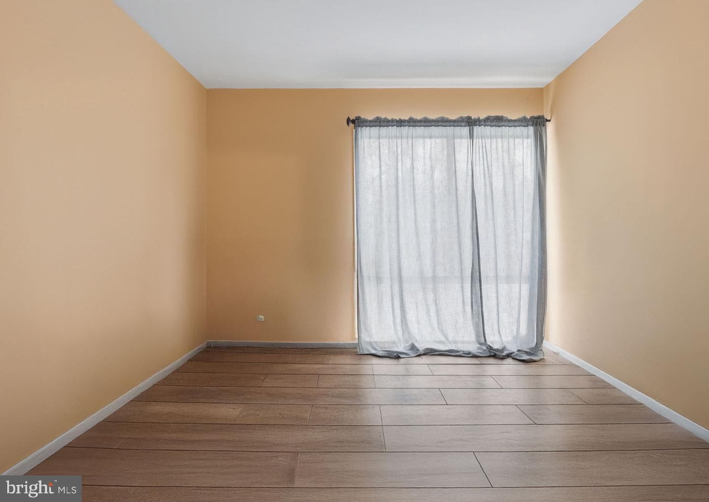 3301 Hewitt Avenue #204 photo 36