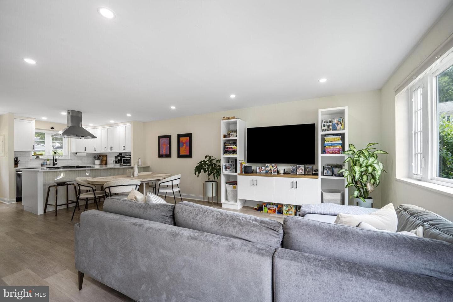 2527 Holman Avenue #2514 photo 3