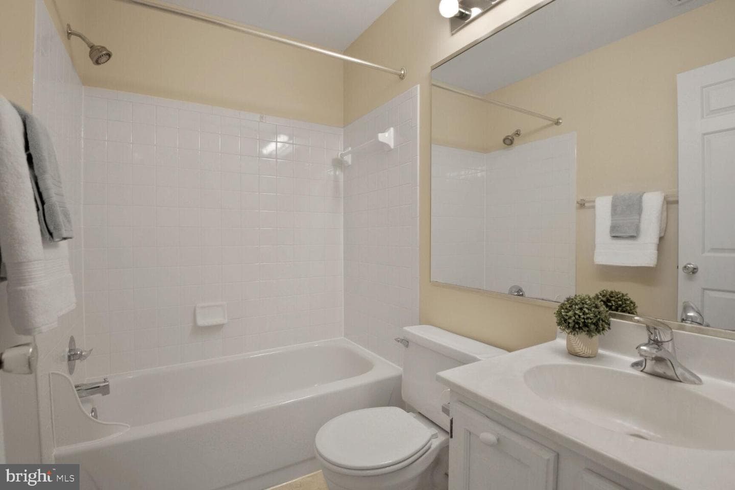 109 Linden Hall Lane photo 16