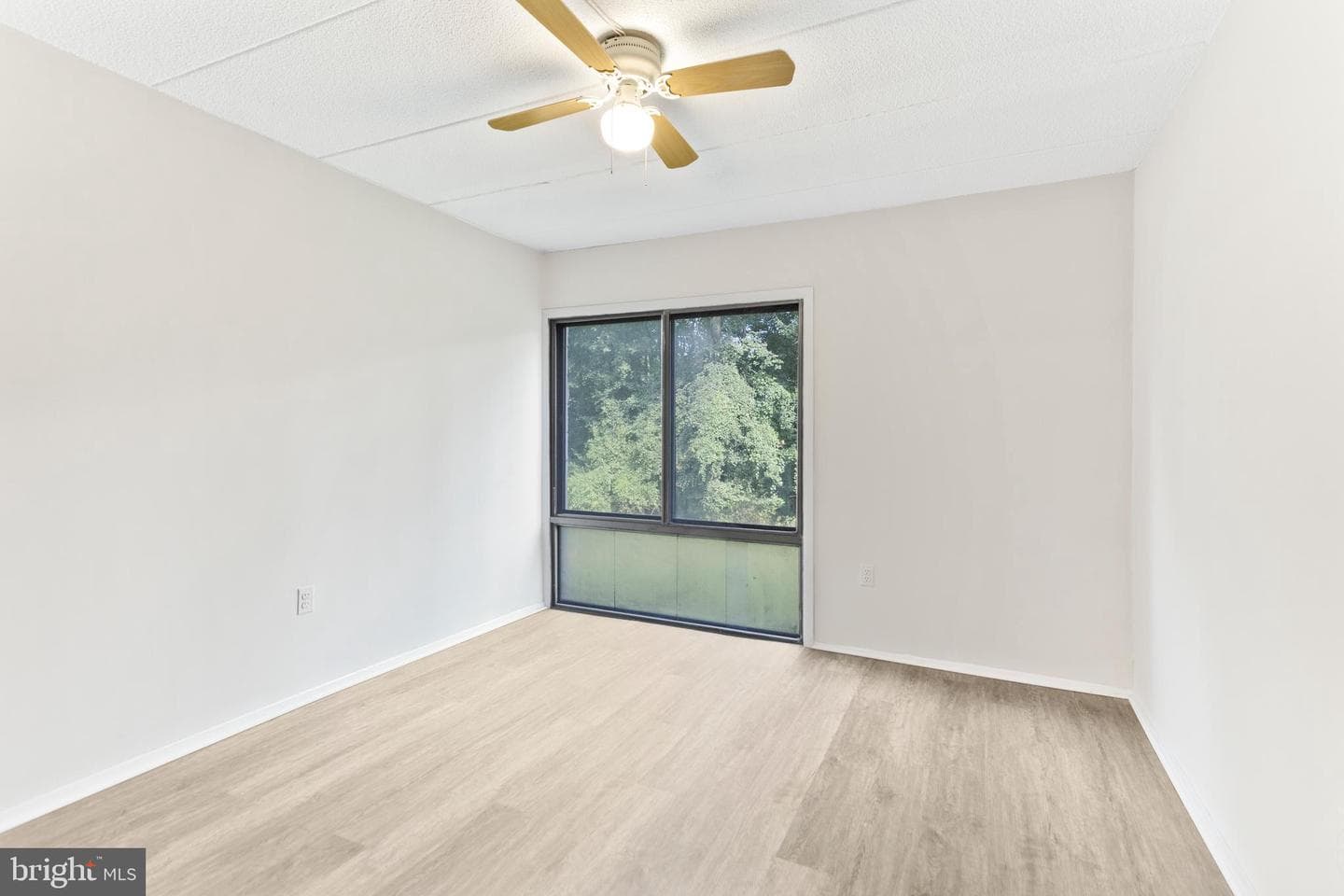 3301 Hewitt Avenue #205 photo 15
