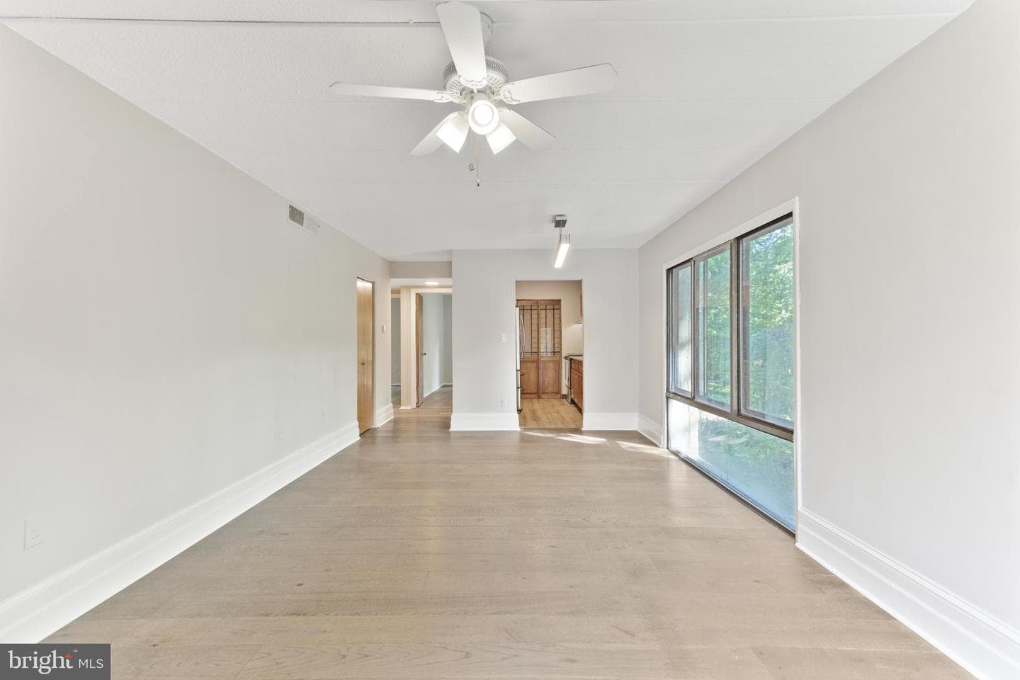 3301 Hewitt Avenue #205 photo 3