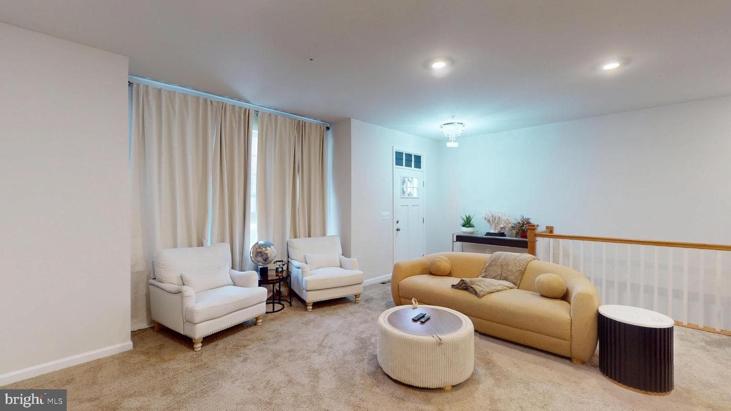 10147 Kings Grove Way Way photo 6