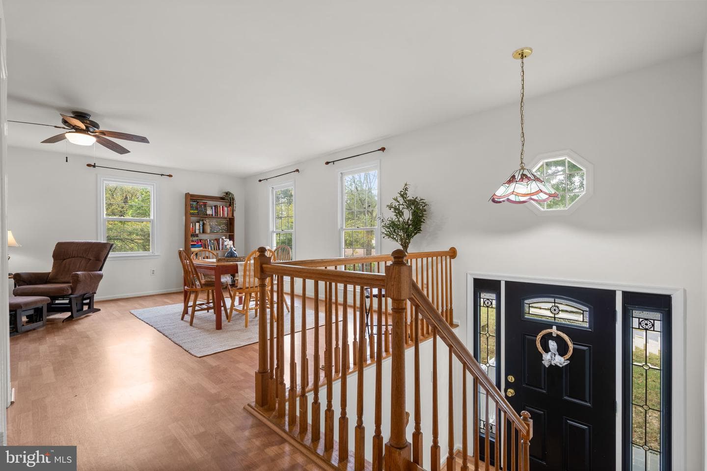 48 Oswego Avenue photo 5
