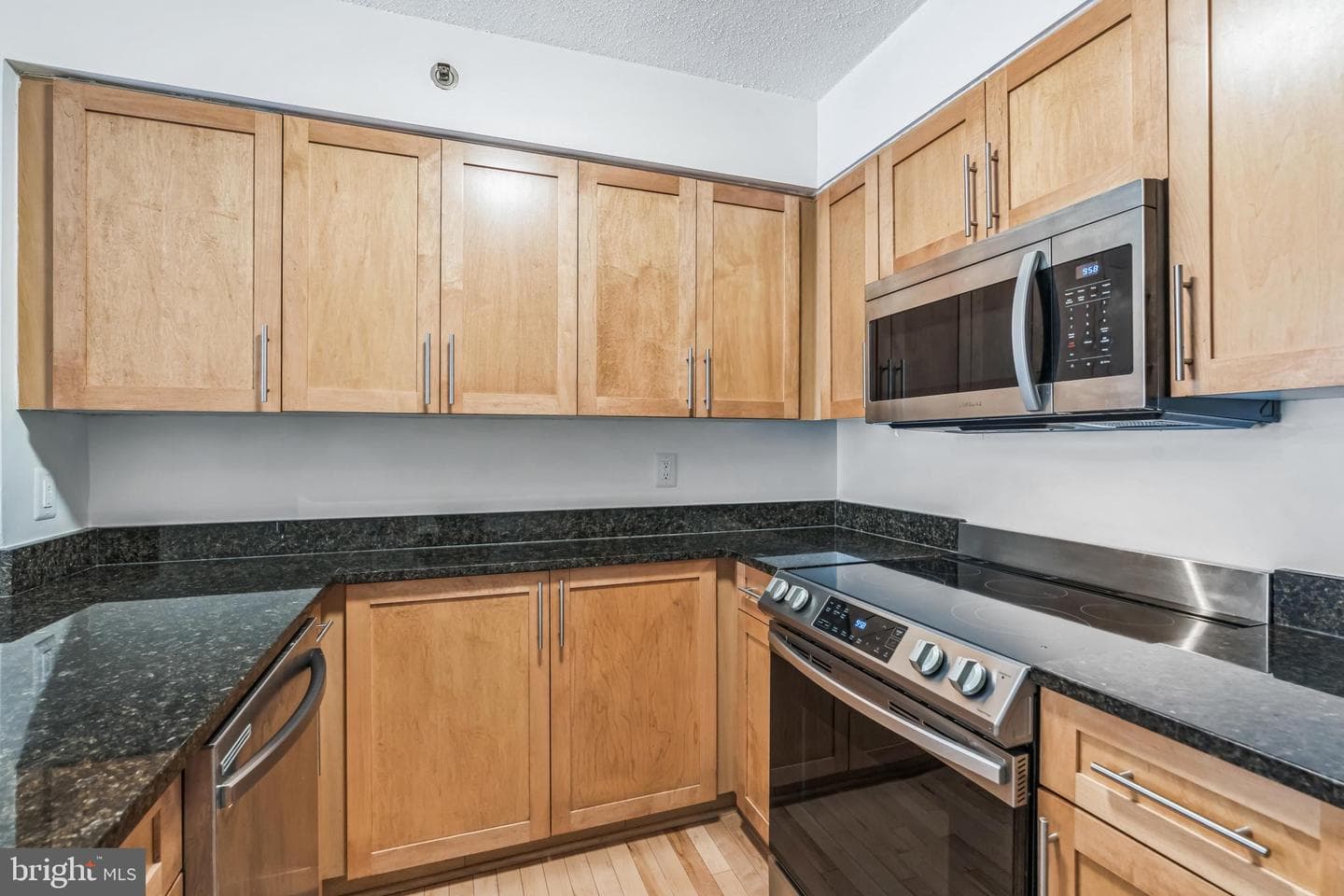 7500 Woodmont Avenue #s714 photo 8