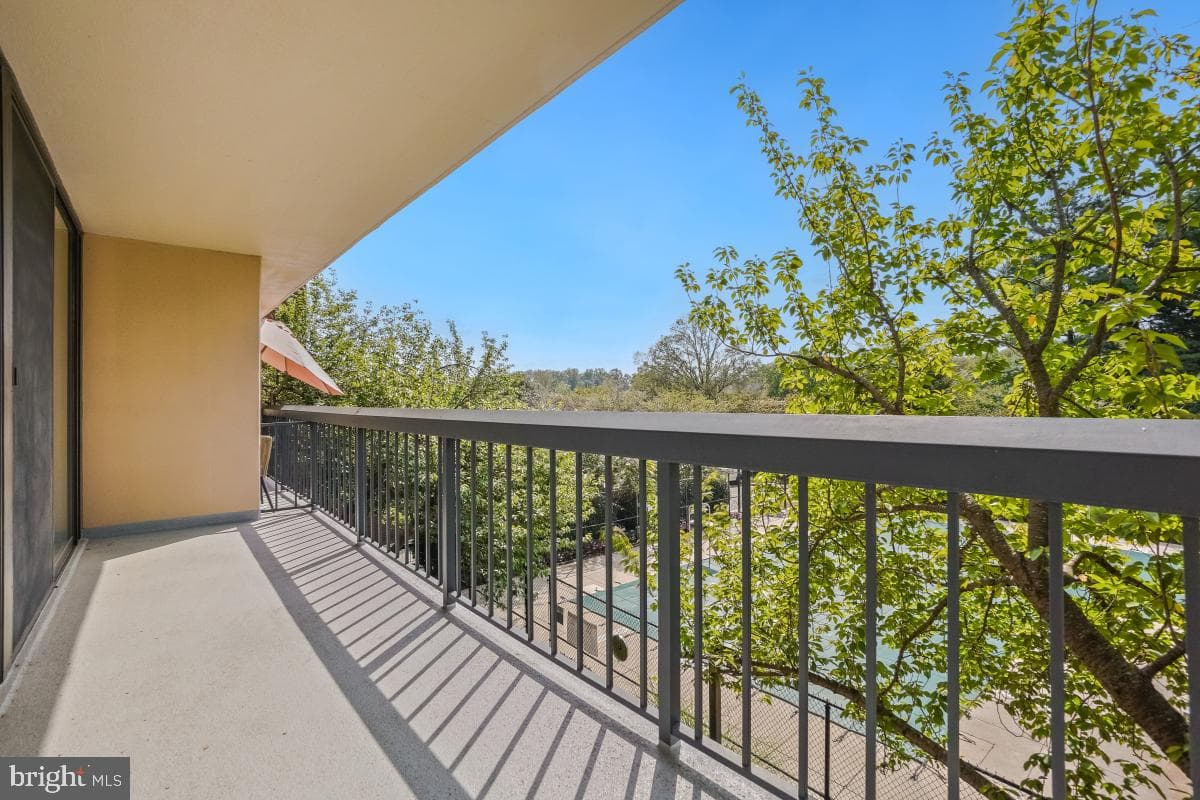 7401 Westlake Terrace #215 photo 20