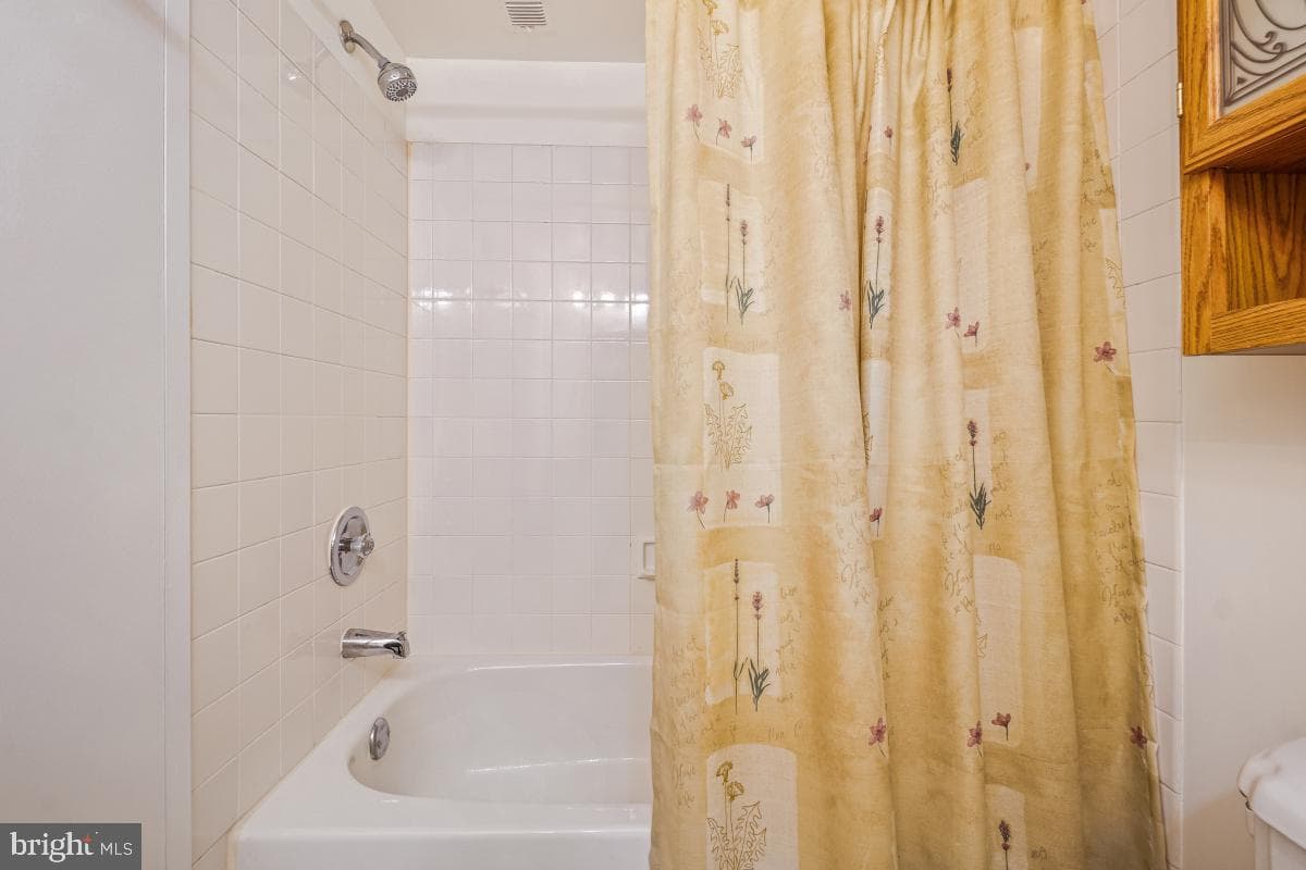 7401 Westlake Terrace #215 photo 23