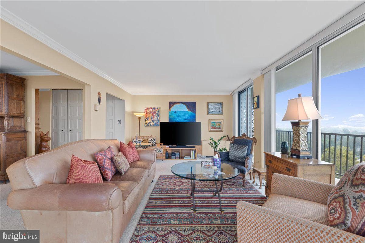 3333 University Boulevard W #1101 photo 5