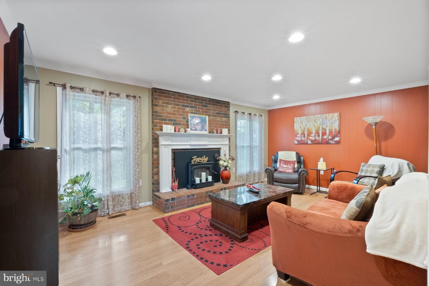 2 Broomall Court photo 24