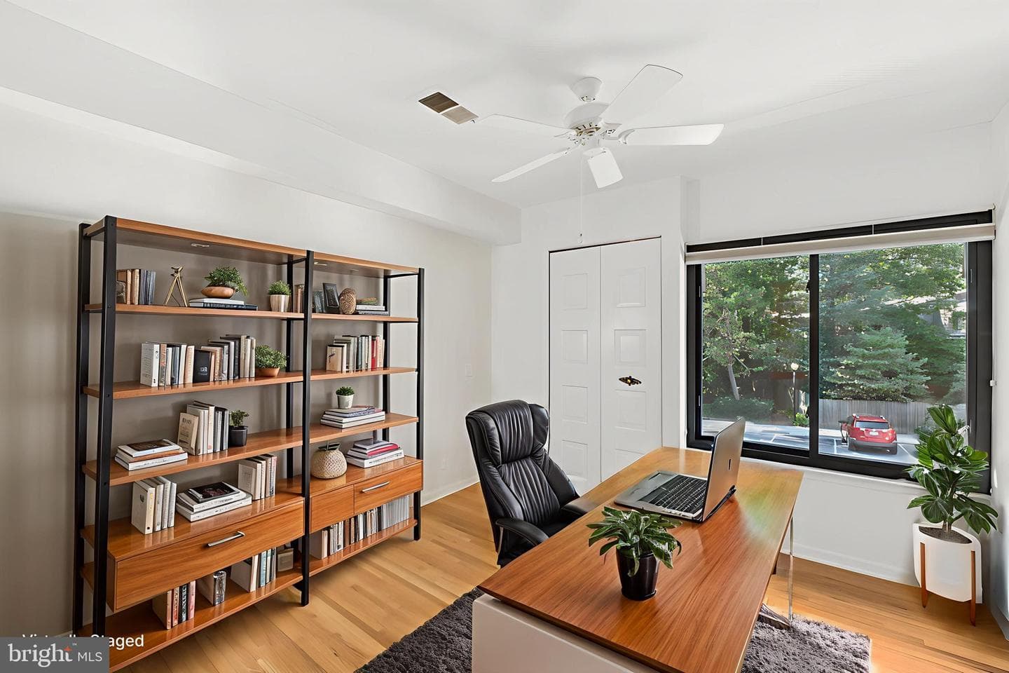 10761 Deborah Drive photo 11