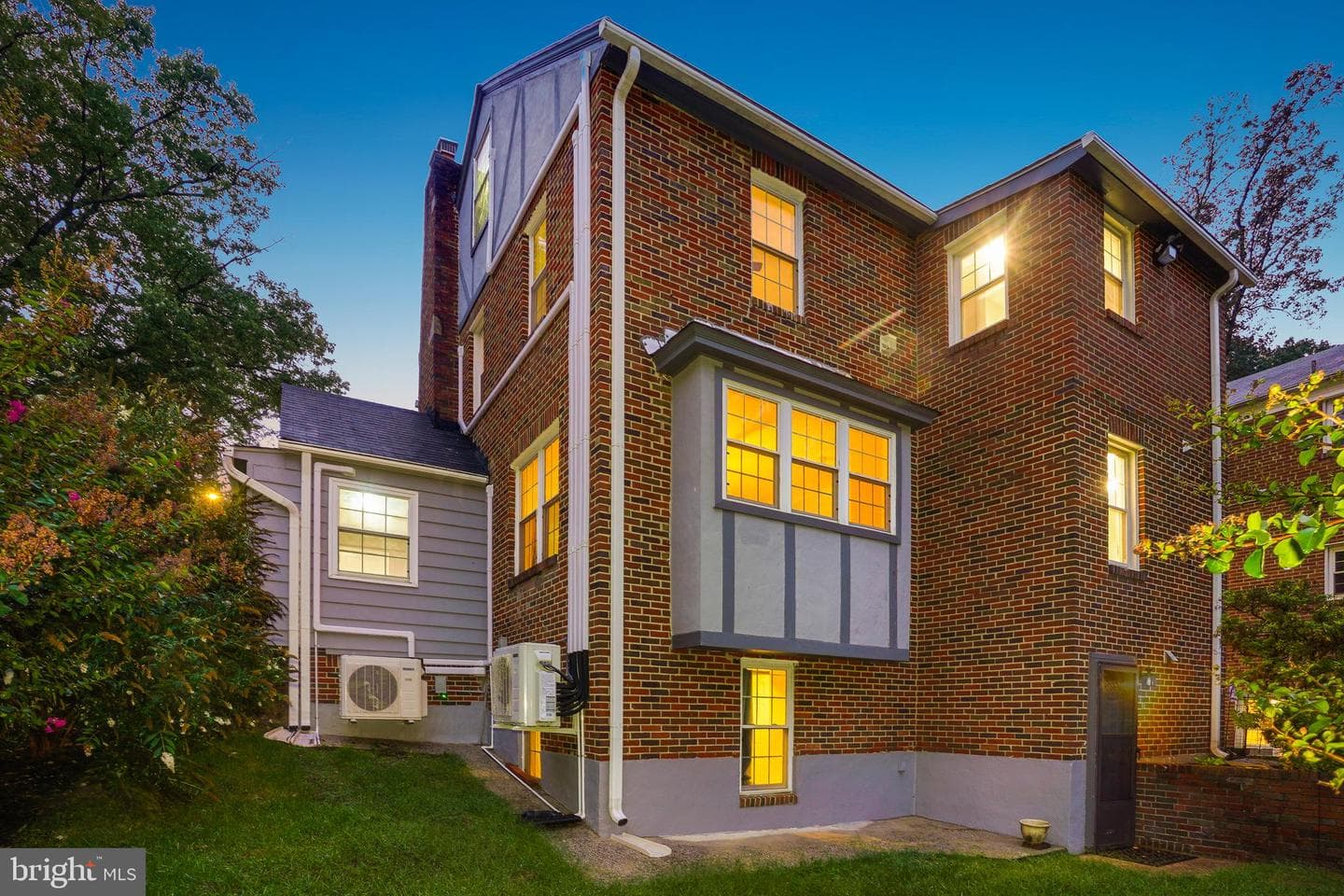 8509 Flower Avenue photo 31