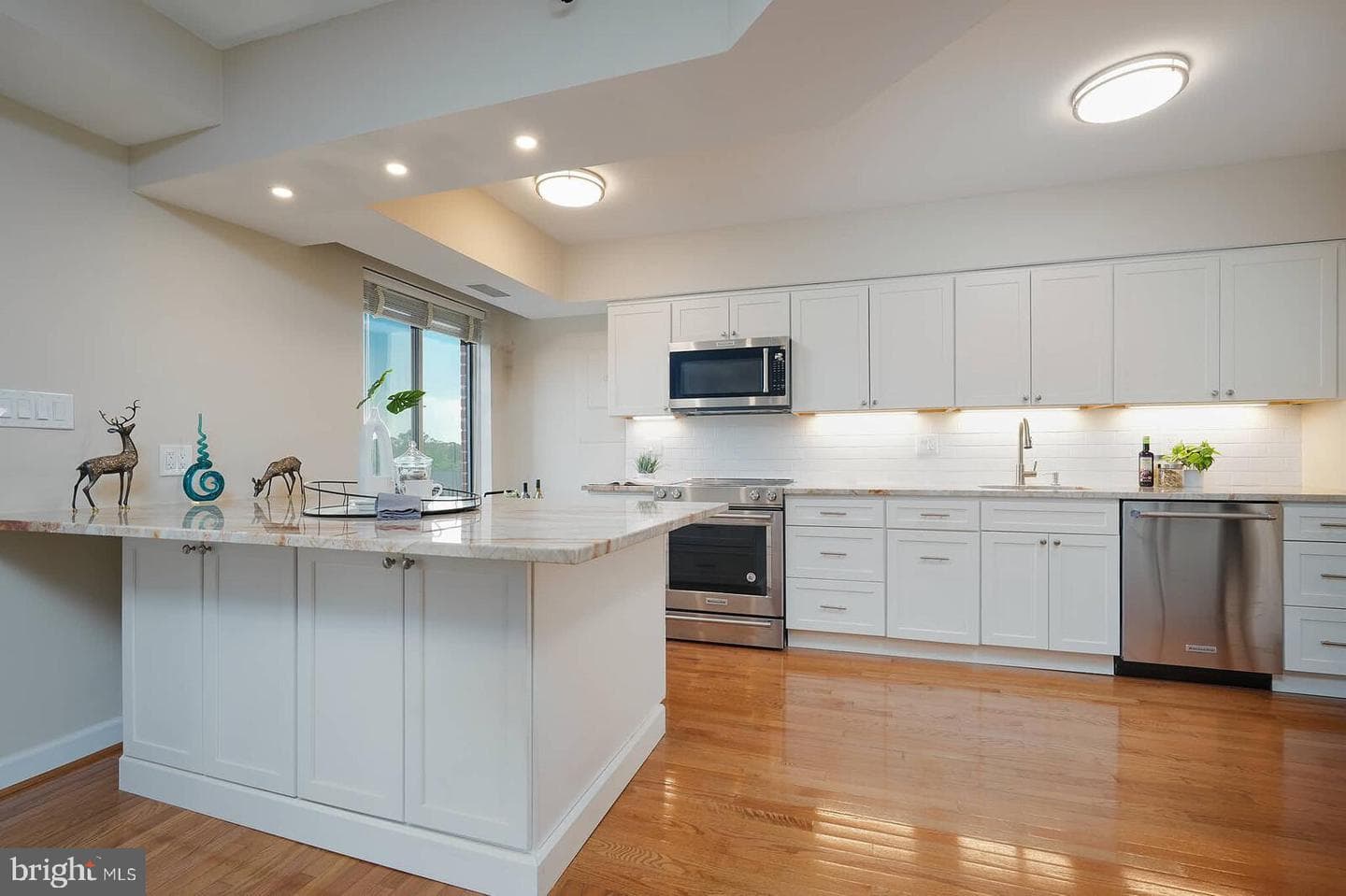 5802 Nicholson Lane #2-604 photo 8