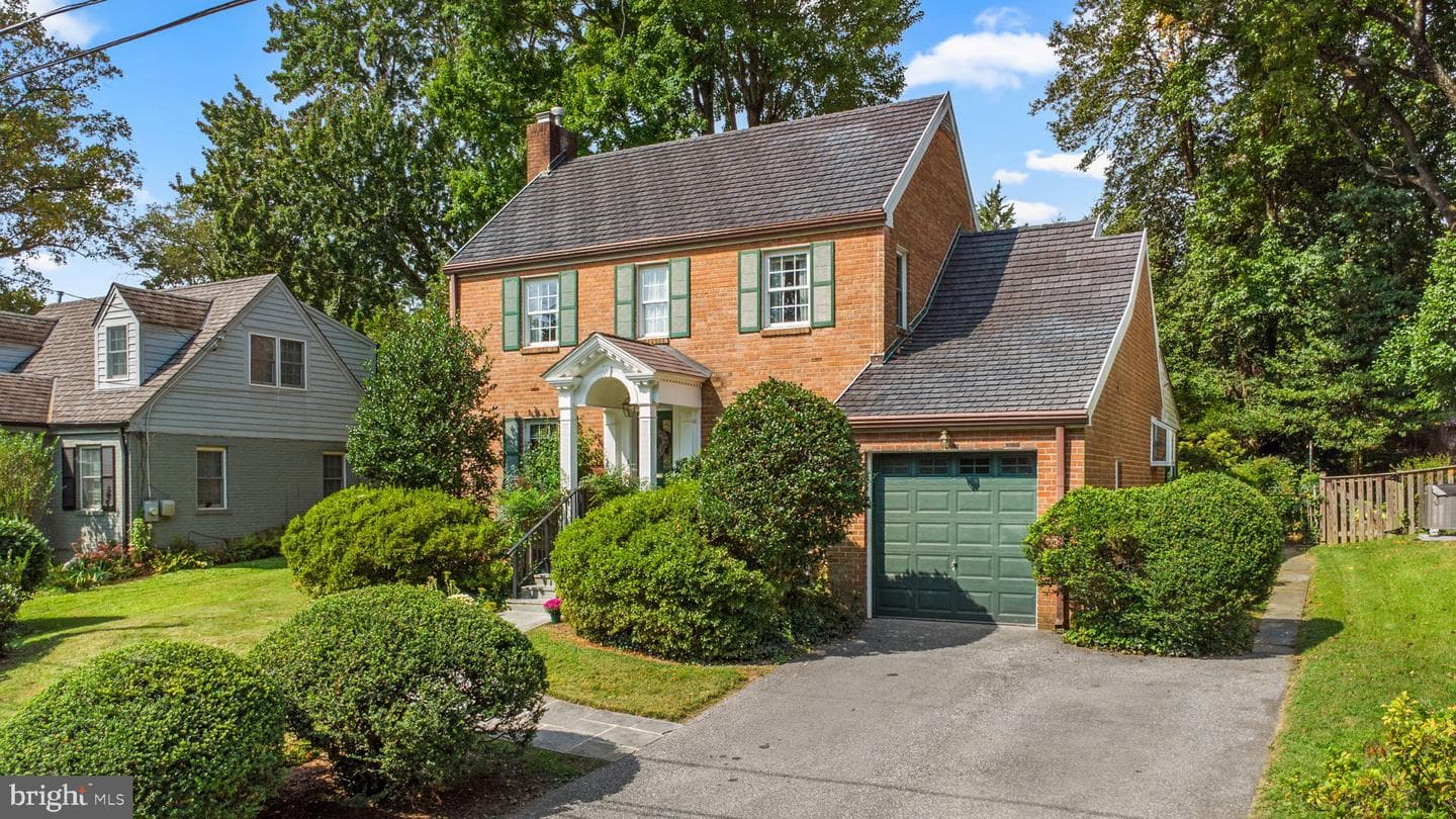 9508 Bruce Drive photo 2