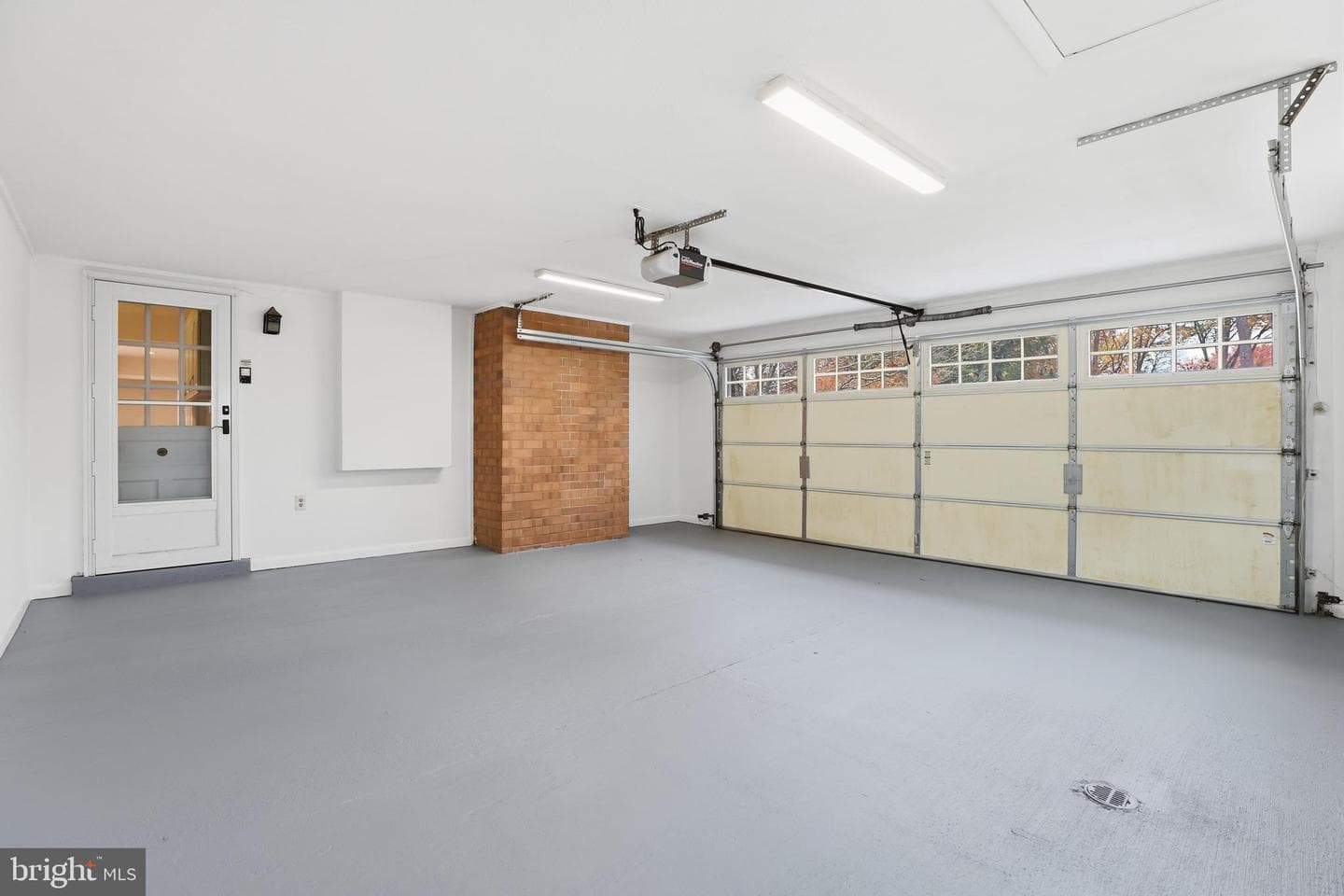 16504 Kipling Road photo 39
