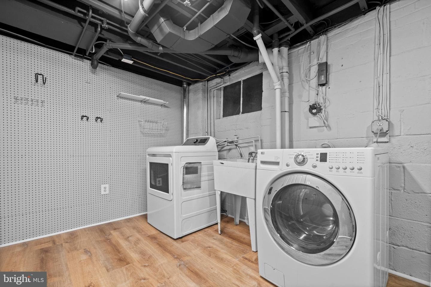 1711 Brisbane Street photo 45